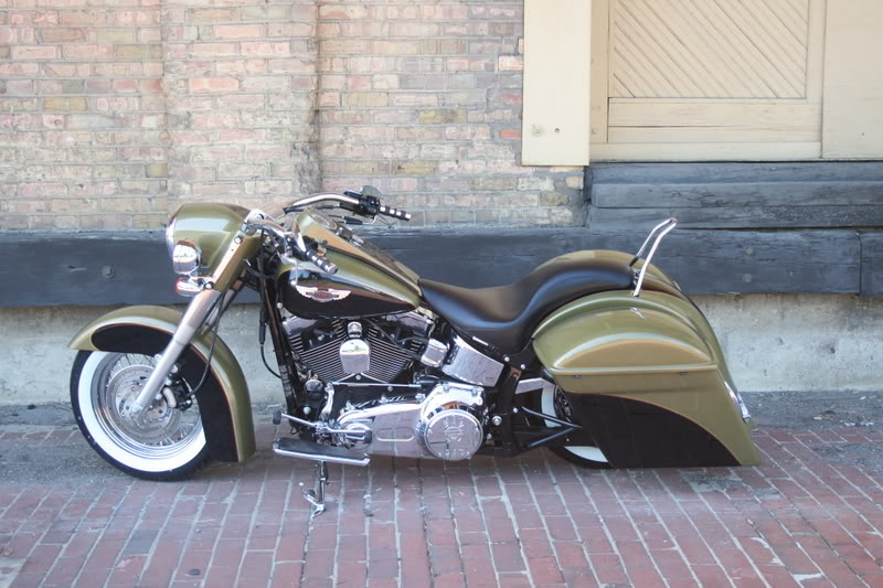 Softail Stretched Headlight Nacelle