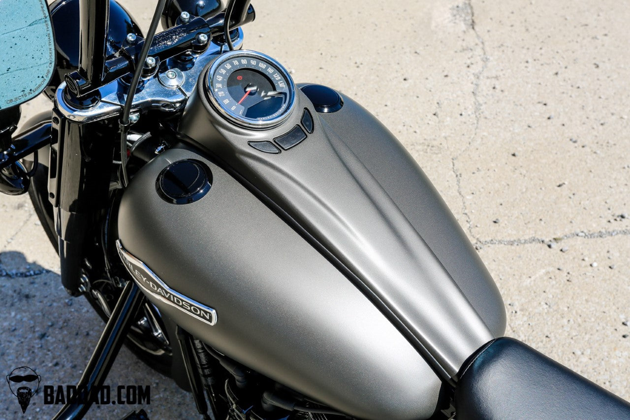 Classic Series Dash for Softail 2018+