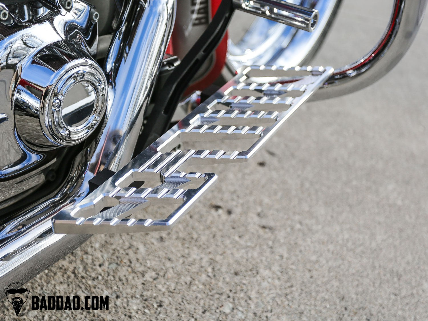 Road King custom floorboard