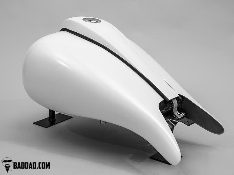 street glide stretched tank